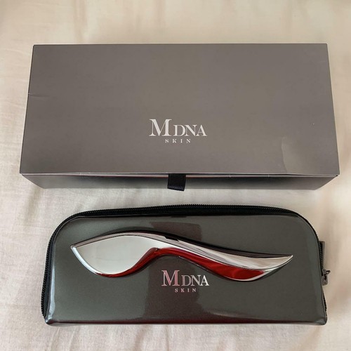 Mdna skin magnetic - magnetic, flow