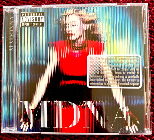 Madonna mdna gold stamp - madonna, cd